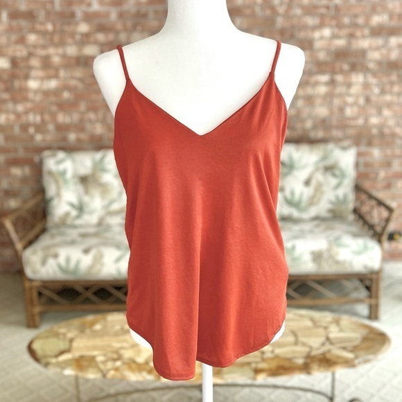 Cherish Rust V-Neck Camisole S - Picture 1 of 10
